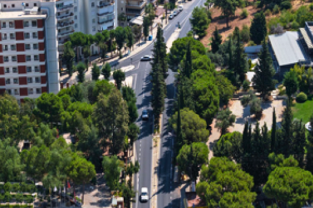 Bal&ccedil;ova'da &uuml;&ccedil; ana cadde yenilendi