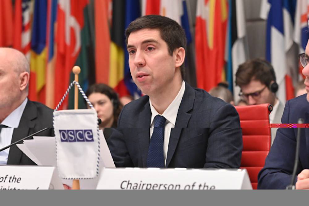 Popşoi, Estonya'nın ilk Moldova B&uuml;y&uuml;kel&ccedil;isi K&ouml;nigsberg ile bir araya geldi