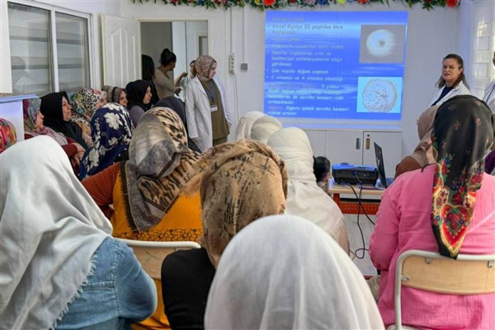 Diyarbakır'da sağlık atölyesi düzenlendi