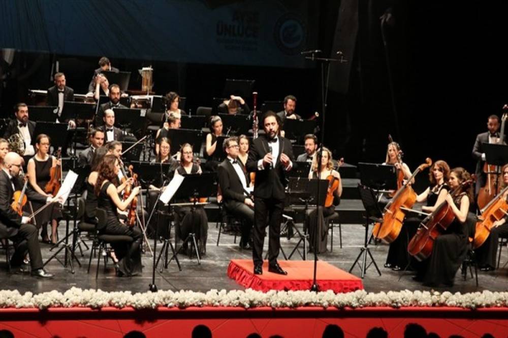 Eskişehir Senfoni Orkestrası, Murat Cem Orhan yönetiminde konser gerçekleştirdi