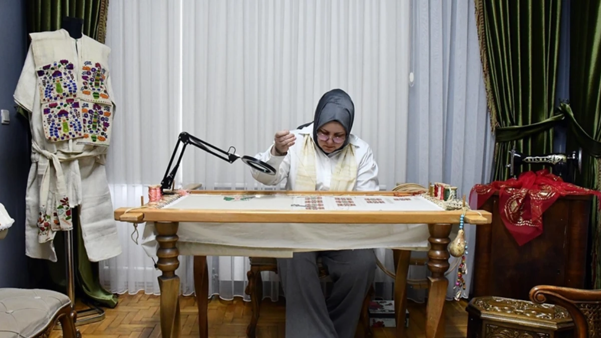 200 yıllık &ccedil;eyizden aldığı ilhamla Anadolu k&uuml;lt&uuml;r&uuml;n&uuml; yaşatıyor