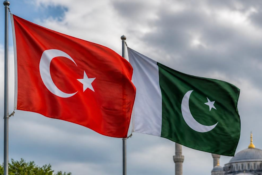 Pakistan ve T&uuml;rkiye dışişleri bakanları b&ouml;lgesel gelişmeleri g&ouml;r&uuml;şt&uuml;
