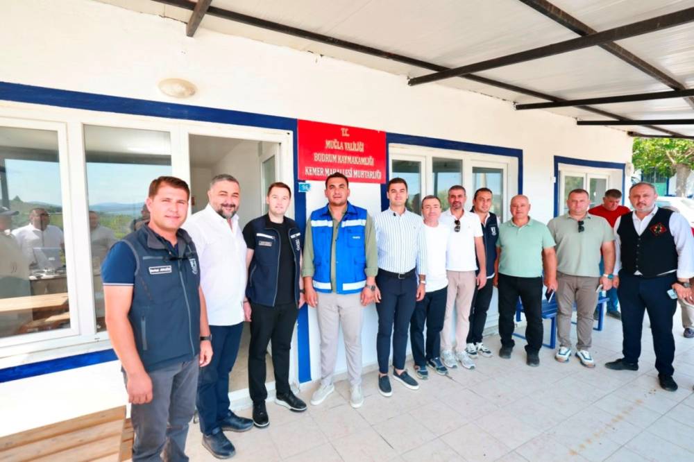 Başkan Mandalinci, saha &ccedil;alışmalarını Karaova&rsquo;da s&uuml;rd&uuml;rd&uuml;