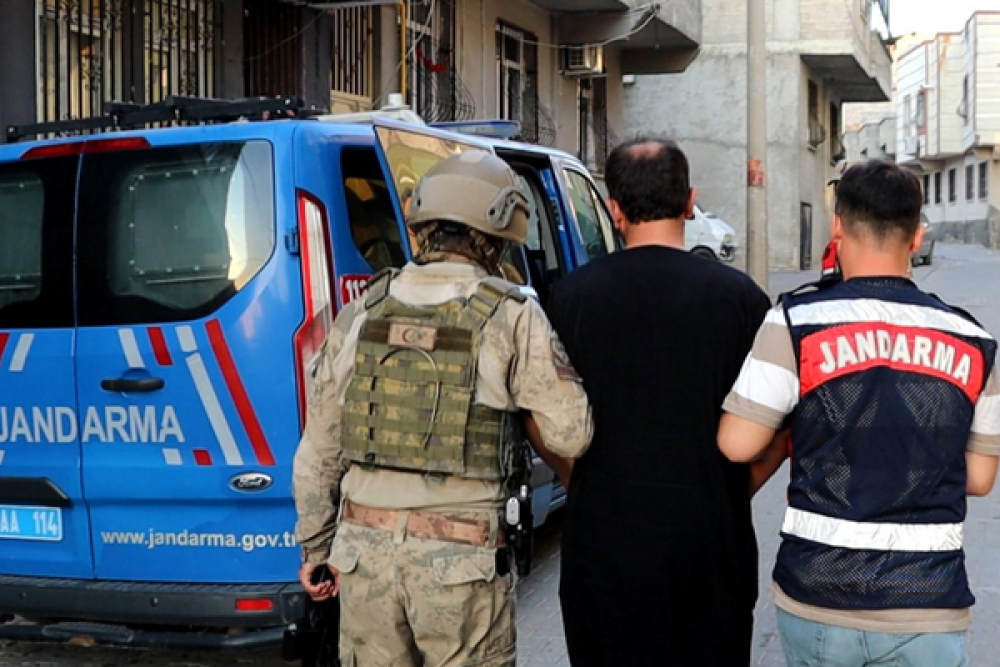 Şanlıurfa&rsquo;da g&ouml;&ccedil;men ka&ccedil;ak&ccedil;ılığı operasyonu