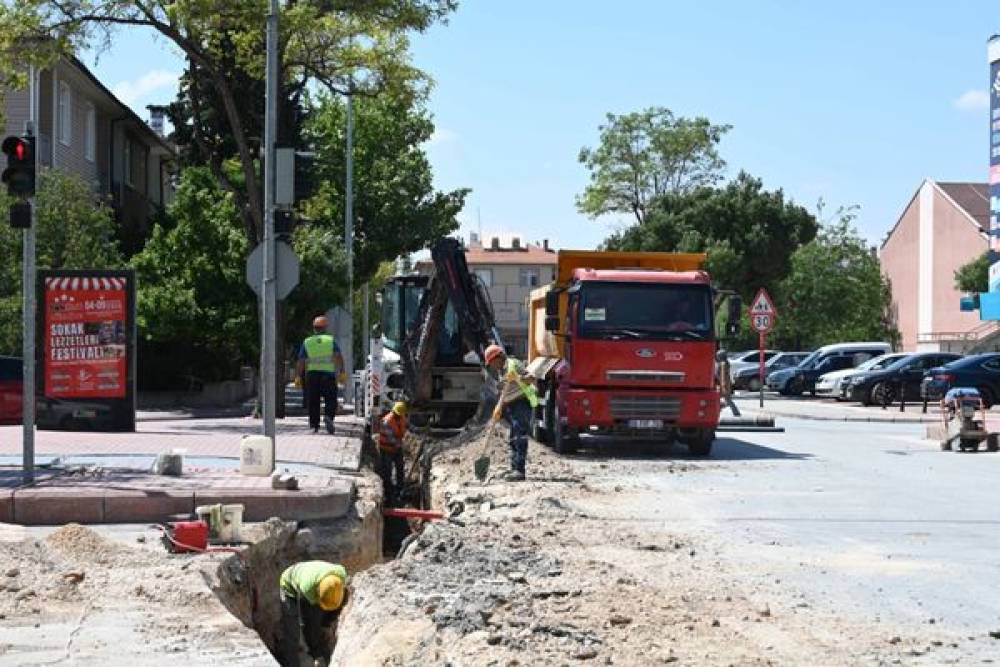 Binkonutlar&rsquo;da 2 bin 10 metrelik su hattı yenileniyor