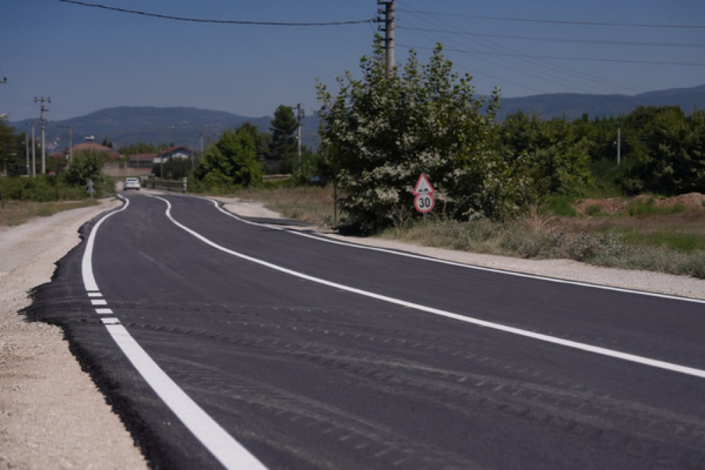 D&uuml;zce&rsquo;de altyapısı tamamlanan yollar &ouml;nceliklendiriliyor