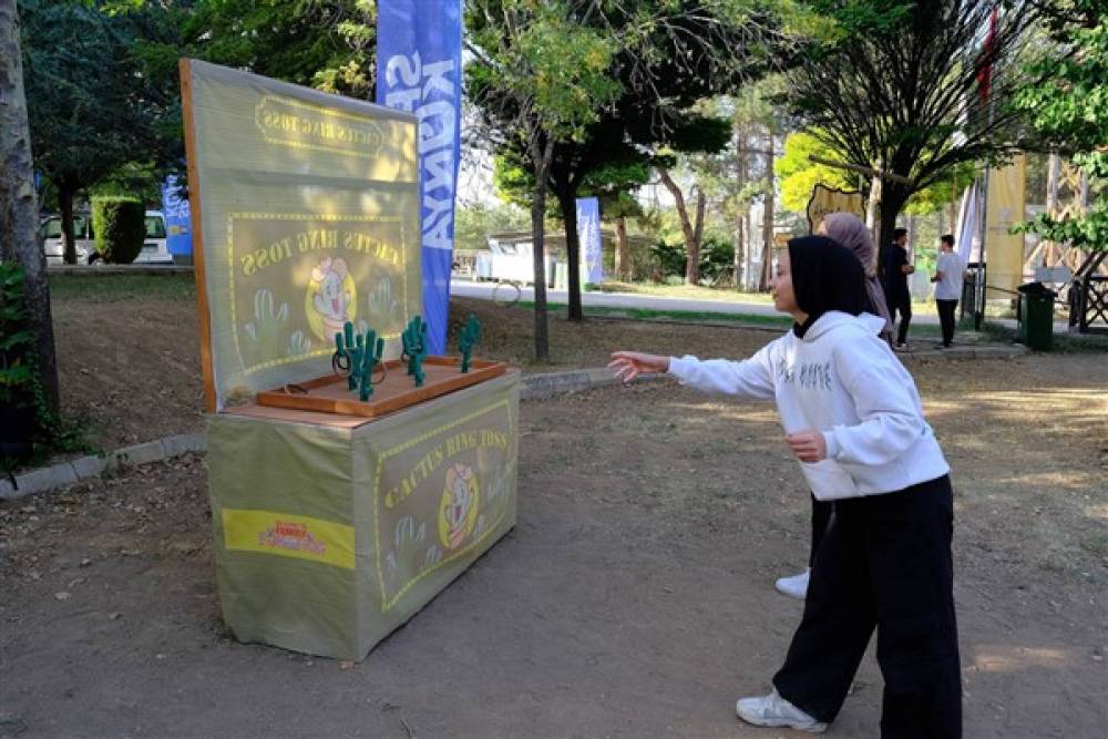 Büyükşehir Gençlik Meclisi, öğrencileri günübirlik kampta buluşturdu