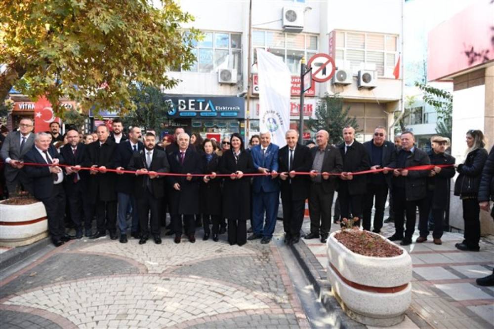 Keşan'da yeni düzenlenen cadde ve sokakların açılışları yapıldı