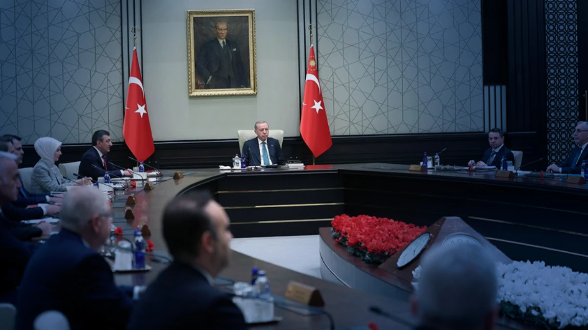 Kabine'nin g&uuml;ndeminde neler var? Bug&uuml;n toplanıyor