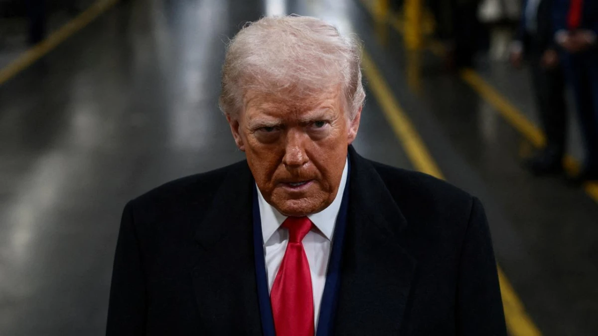 Trump anketlerde &ccedil;&ouml;k&uuml;şte! Onay oranı y&uuml;zde 37'ye kadar d&uuml;şt&uuml;