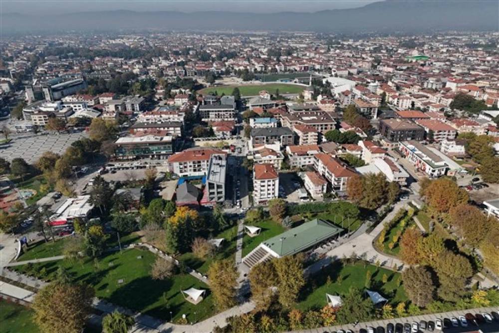 D&uuml;zce Belediyesi B-7 sınıfına y&uuml;kseldi