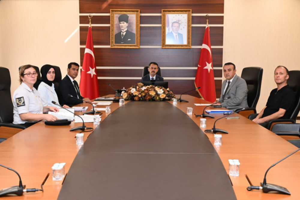 Okul G&uuml;venliği Değerlendirme Toplantısı, Vali Aktaş başkanlığında yapıldı