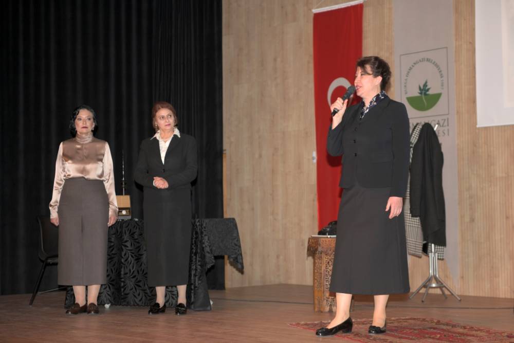 Osmangazi Belediyesi'nden “Zaman Tünelinde Türk Hekimleri” teatral konferansı