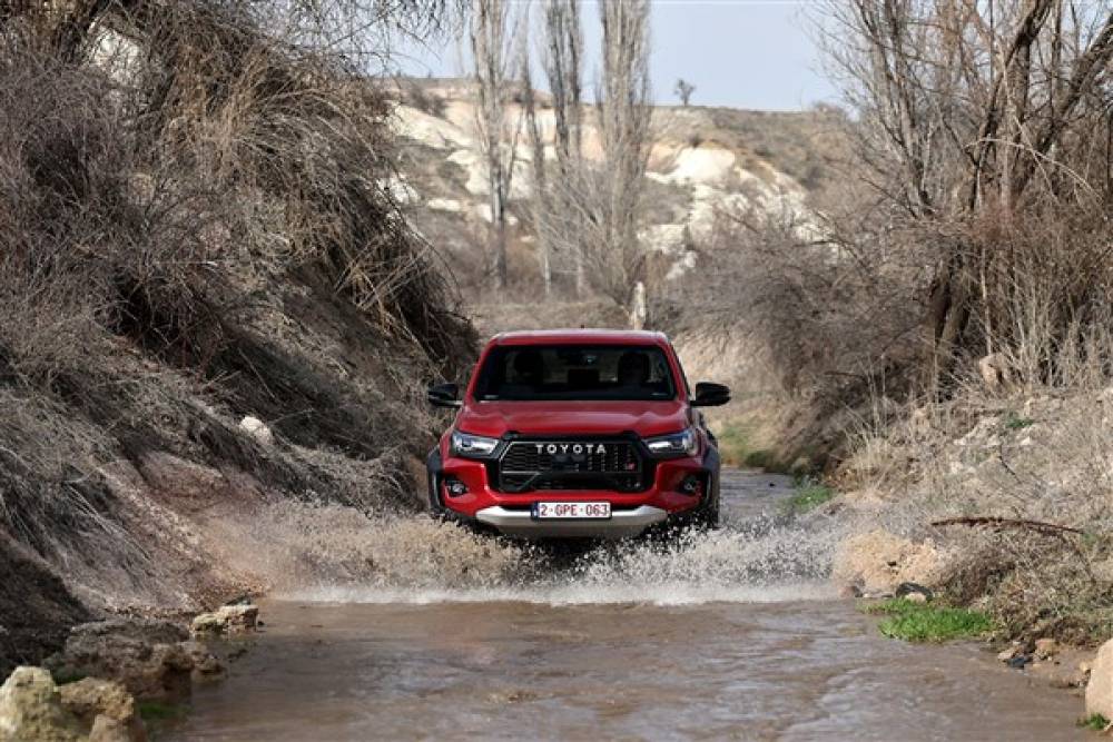 Toyota Hilux GR SPORT'un Avrupa lansmanı Kapadokya’da tanıtıldı