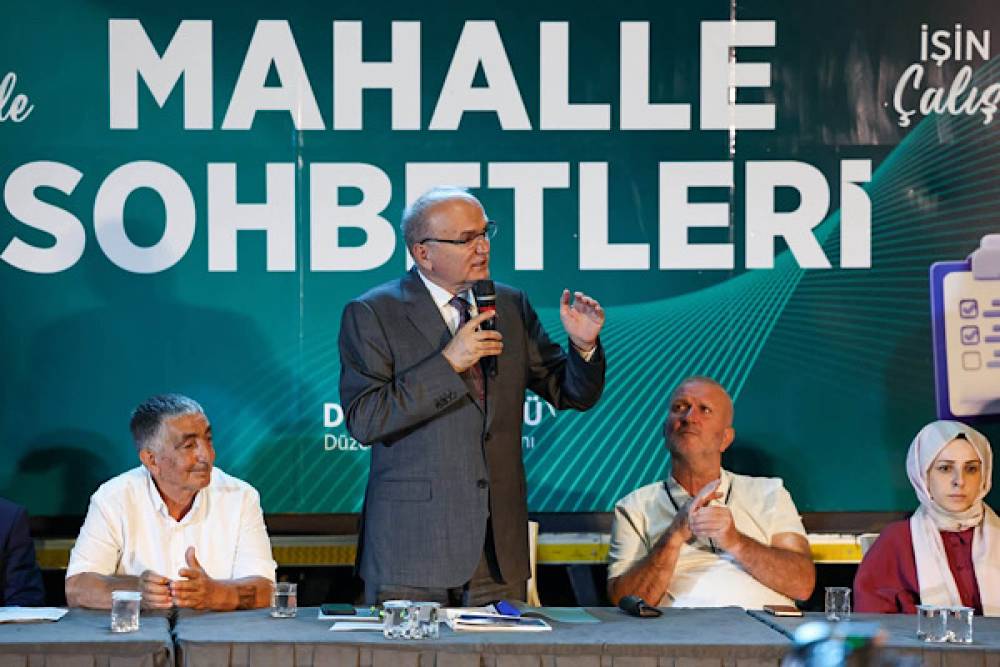 D&uuml;zce&rsquo;de &Ccedil;ay Mahallesi&rsquo;nin ihtiya&ccedil;ları toplantıda ele alındı