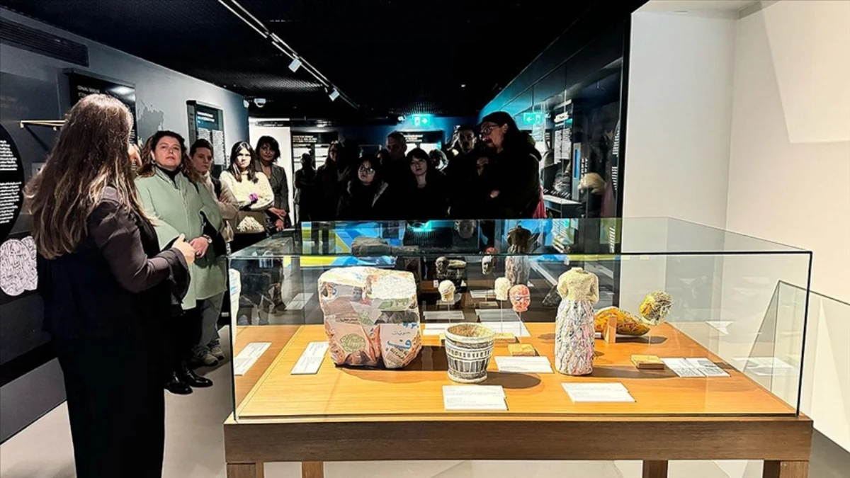 Islık &Ccedil;alan Hafıza sergisi a&ccedil;ıldı