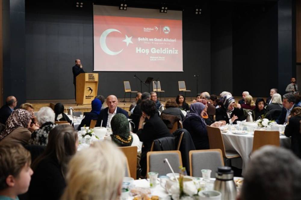 Beylikdüzü’nde şehit aileleri ve gaziler için iftar programı düzenlendi