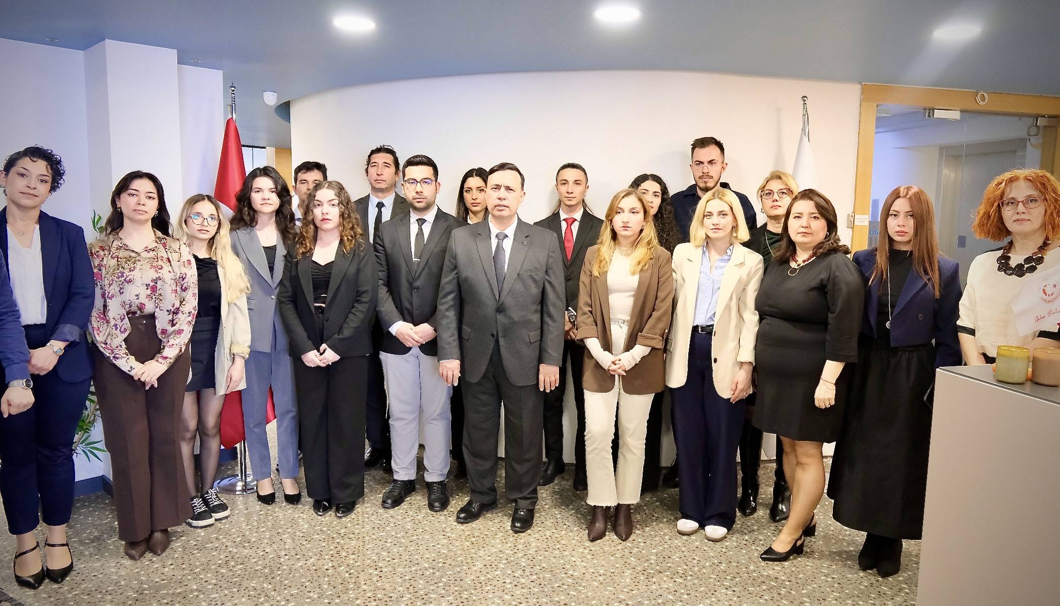 T&uuml;rkiye'nin temizlik tercihi raporu yayımlandı! AB'nin 4 katı s&uuml;p&uuml;r&uuml;yoruz