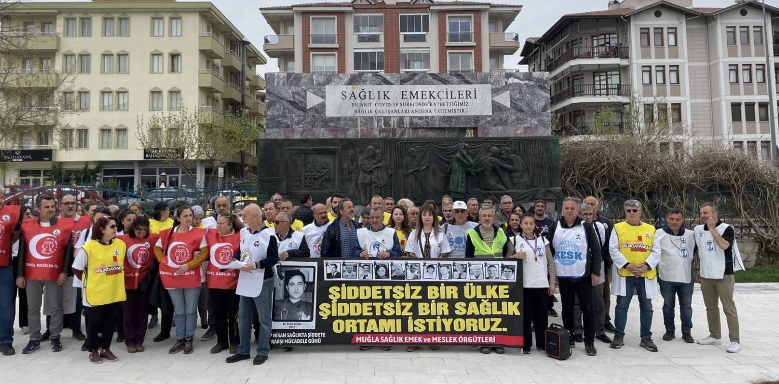 Bakan Uraloğlu a&ccedil;ıkladı: T&uuml;rkiye jet yakıtında ithalat&ccedil;ı değil ihracat&ccedil;ı &uuml;lke