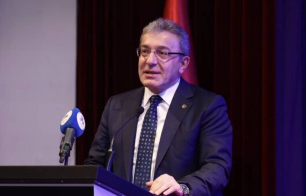 Vance, İran ile 'başarılı nihai anlaşma' i&ccedil;in iyi bir temel attıklarını s&ouml;yledi