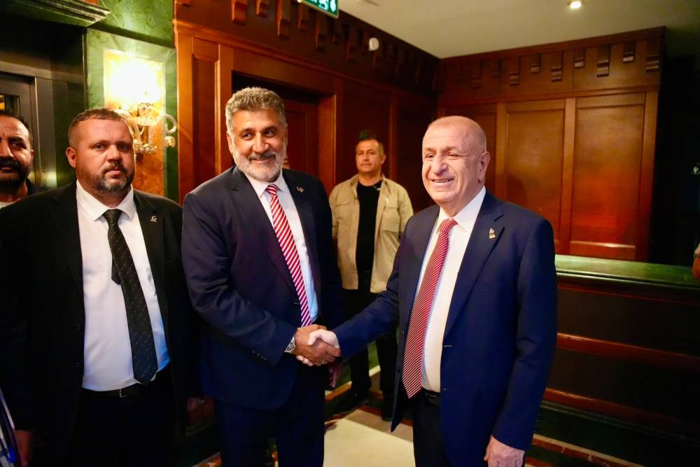 Zafer Partisi Genel Başkanı &Ouml;zdağ, d&ouml;rt parti genel başkanıyla bir araya geldi