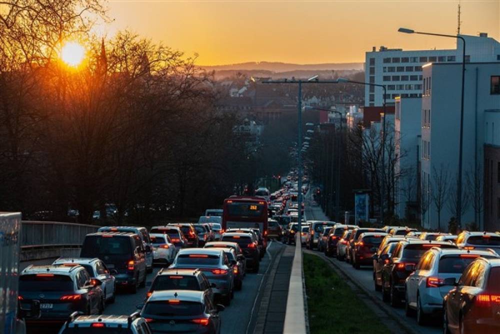 TÜİK-Trafiğe kaydedilen taşıt sayısı Ağustos’ta aylık yüzde 23,6, yıllık yüzde 10,2 azaldı