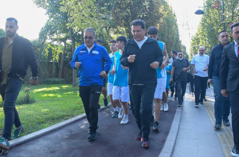 Başkan Özer ve gençlerden Avrupa Hareketlilik Haftası’nda anlamlı etkinlik