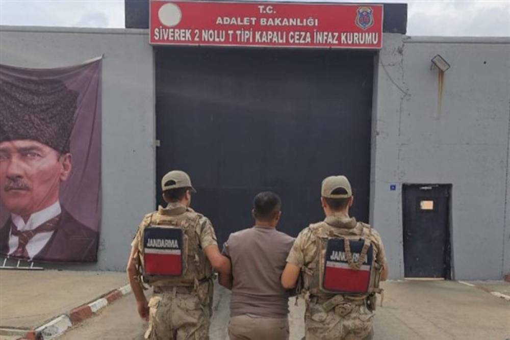 Şanlıurfa'da kasten öldürme suçundan aranan 3 şahıs yakalandı