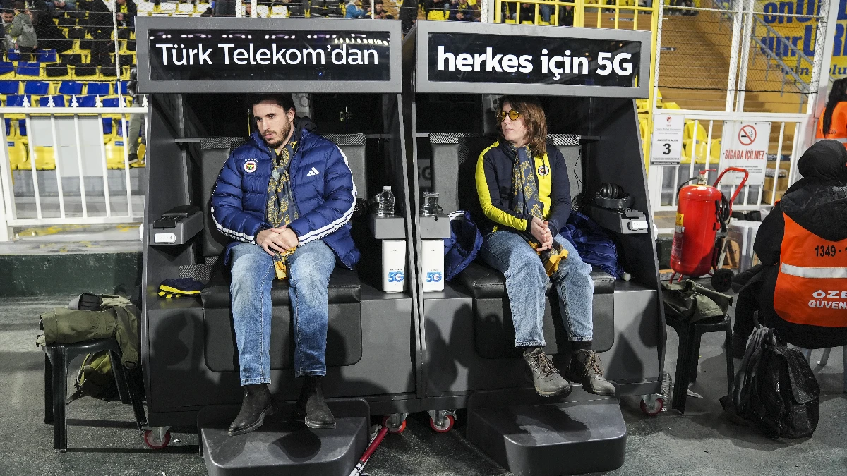 Trib&uuml;nde engeller 5G teknolojisiyle kalkıyor!