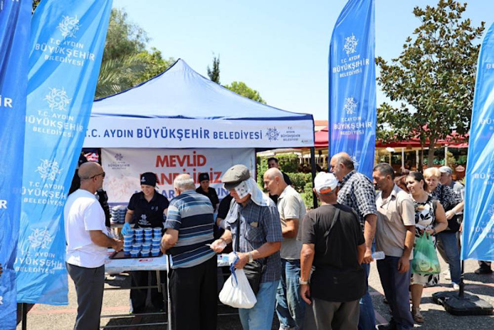 Aydın&rsquo;da Mevlid Kandili dolayısıyla hayır ger&ccedil;ekleştirildi