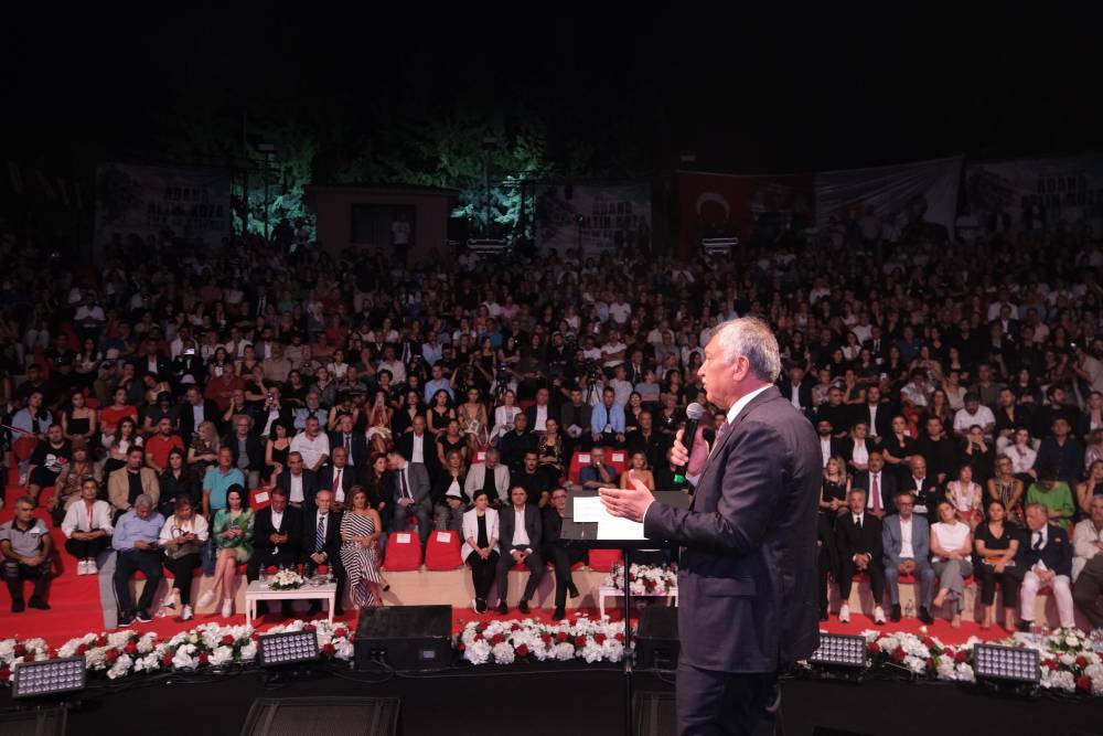 Altın Koza, Orhan Kemal Emek Ödülleri Töreni ve Nilüfer konseriyle başladı