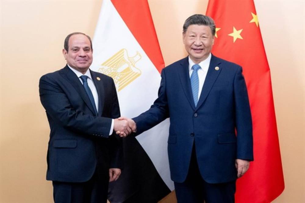 Xi Jinping Mısır Cumhurbaşkanı Sisi ile bir araya geldi 