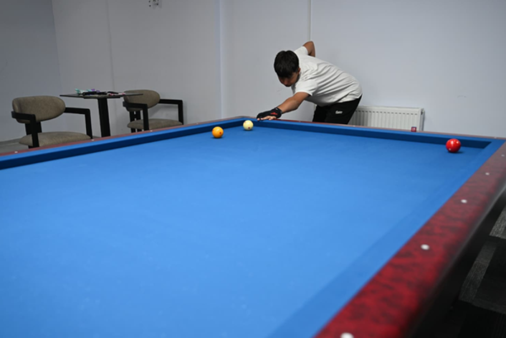 Karacabey&rsquo;de bilardo branşı faaliyete başladı