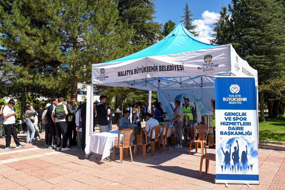 Malatya Büyükşehir Belediyesi, İnönü Üniversitesi'nde Tanıtım ve Bilgilendirme Standı açtı