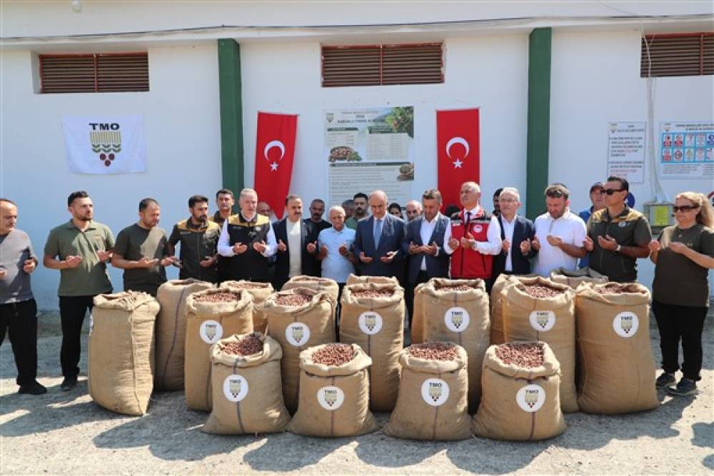 Vali Erol, TMO&rsquo;nun fındık alım merkezini ziyaret etti