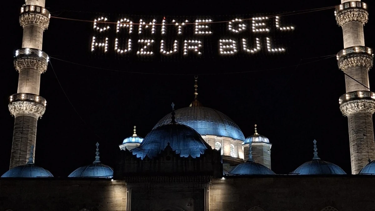 450 yıllık mahya geleneğinin yarım asırlık ustası