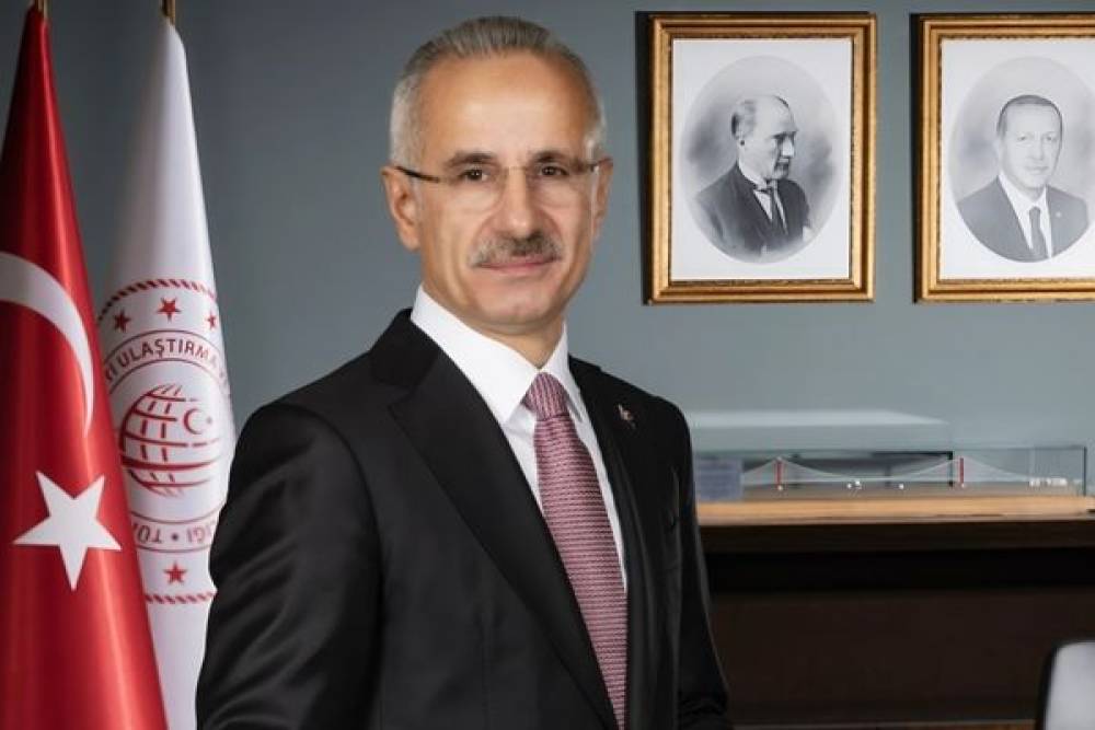 Uraloğlu: 30 Ağustos&rsquo;ta bazı raylı sistemler &uuml;cretsiz olacak