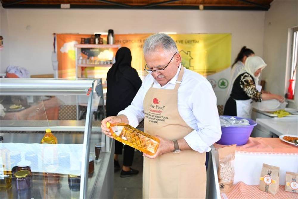 Başkan Büyükkılıç, Slow Food’un Kayseri’deki yemek pişirme etkinliğine katıldı