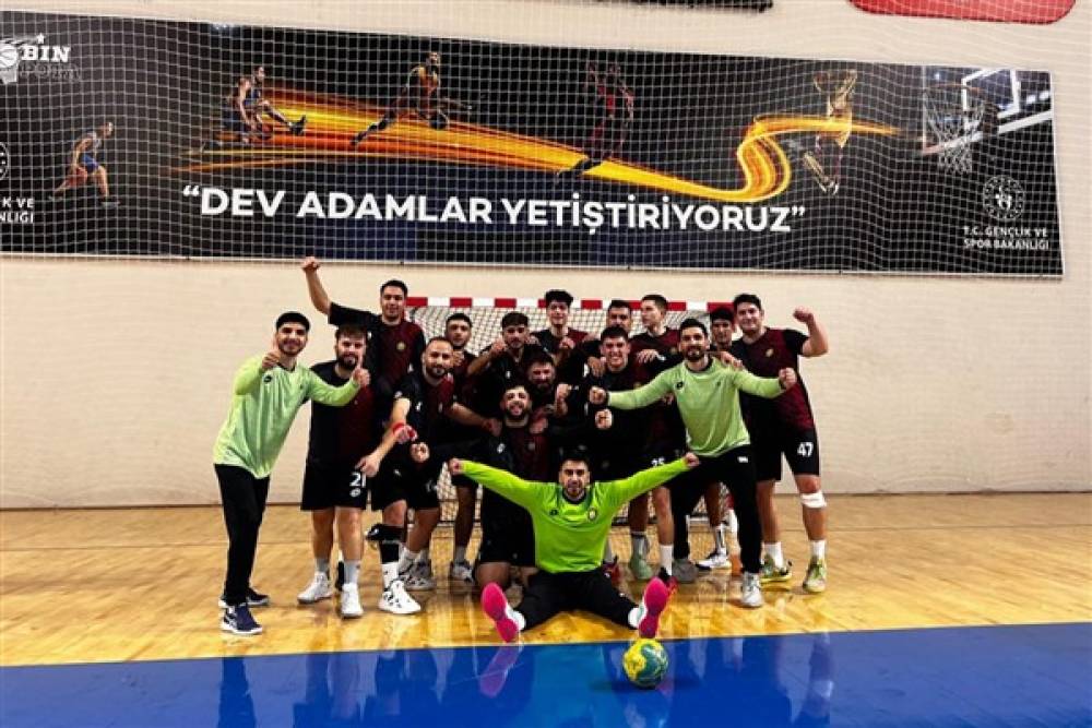 DBB Hentbol Takımı play-off'a galibiyet ile başladı