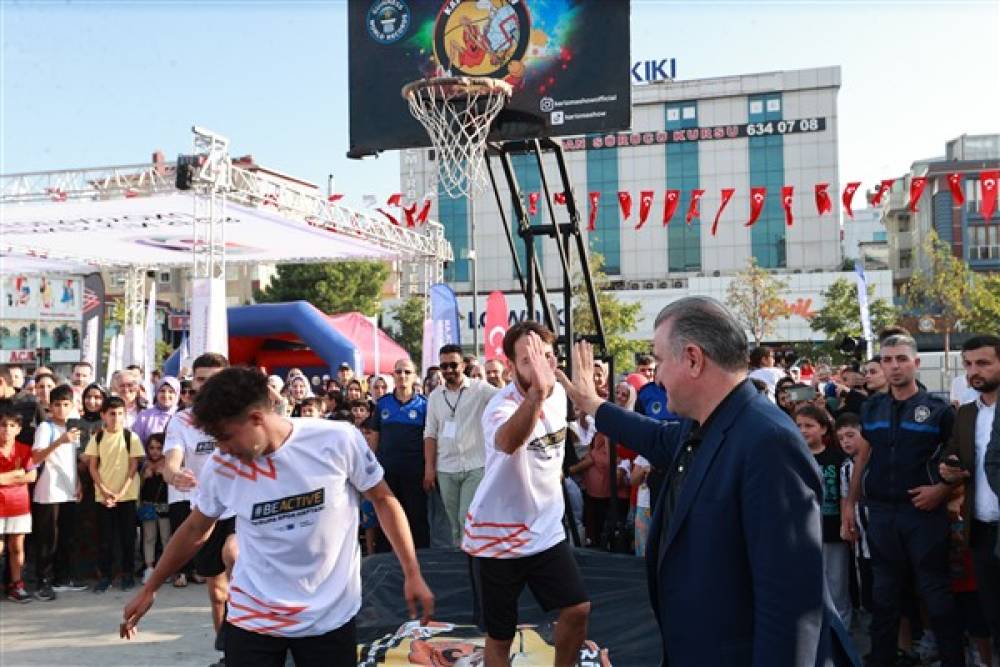 Bakan Bak, İstanbul’da Avrupa Spor Haftası etkinliğine katıldı