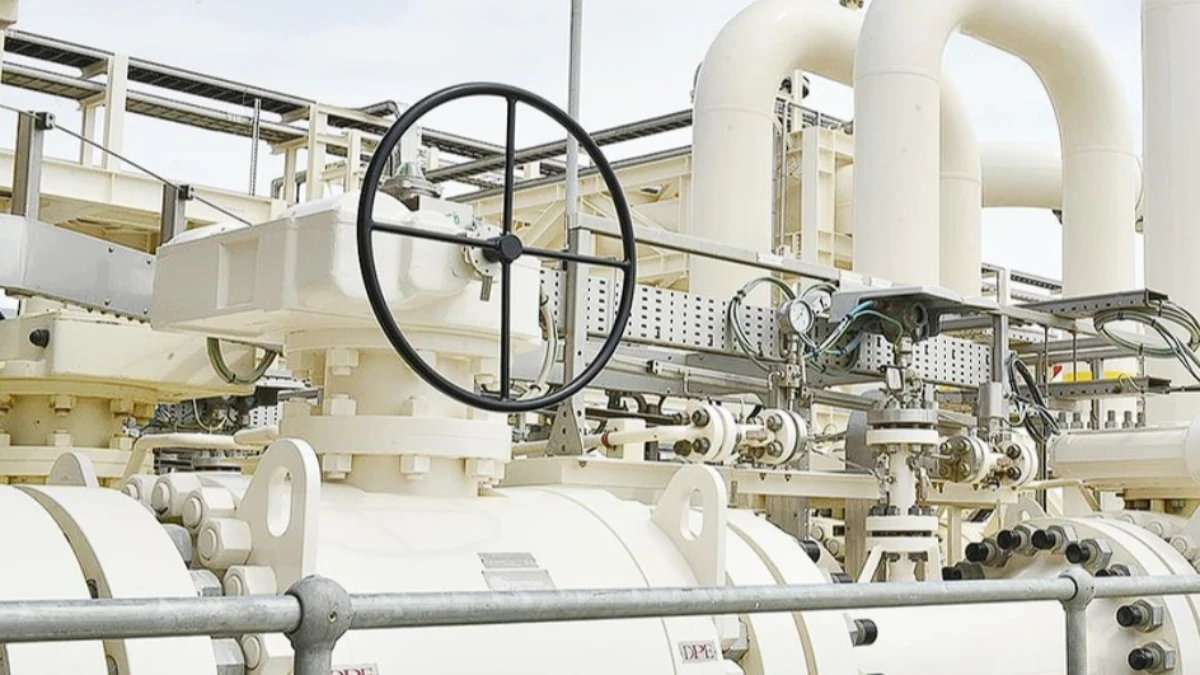T&uuml;rkiye&rsquo;nin enerji koridoru rol&uuml; g&uuml;&ccedil;leniyor: Ceyhan ve TANAP &ouml;ne &ccedil;ıktı