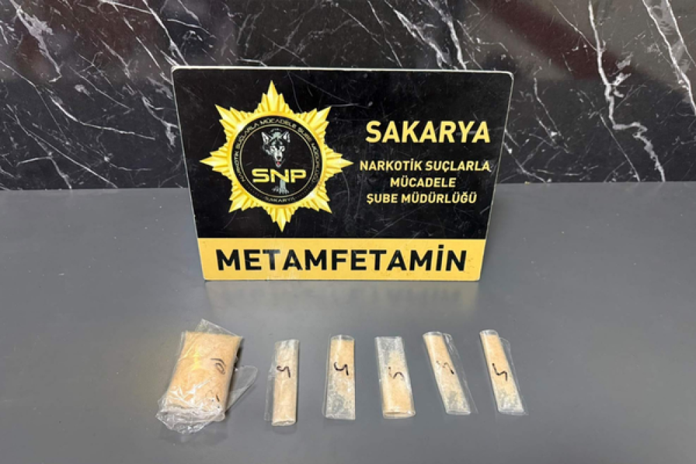 Sakarya&rsquo;da uyuşturucu operasyonu: 3 ş&uuml;pheli tutuklandı