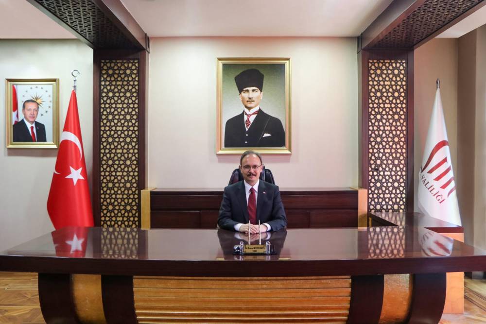 Siirt Valisi Kızılkaya&rsquo;dan 30 Ağustos Zafer Bayramı mesajı