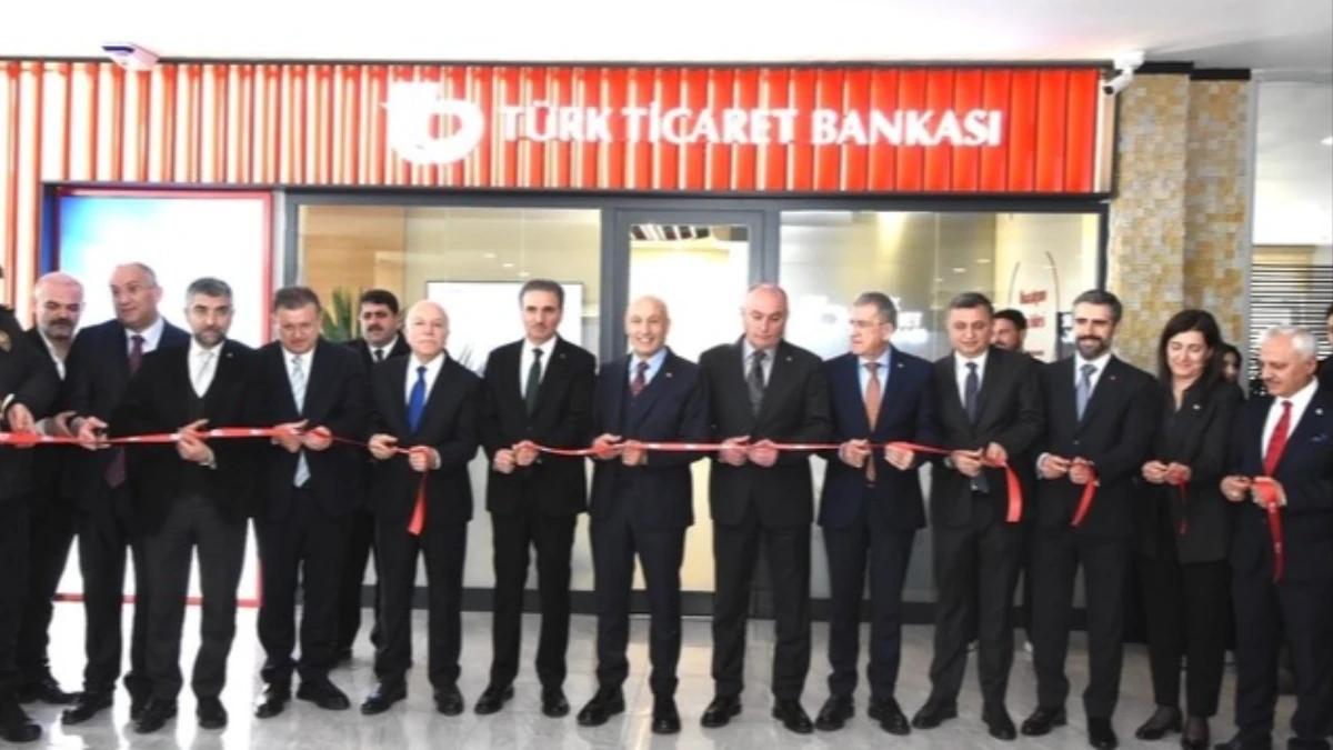 T&uuml;rk Ticaret Bankası'nın yeni şubesi a&ccedil;ıldı