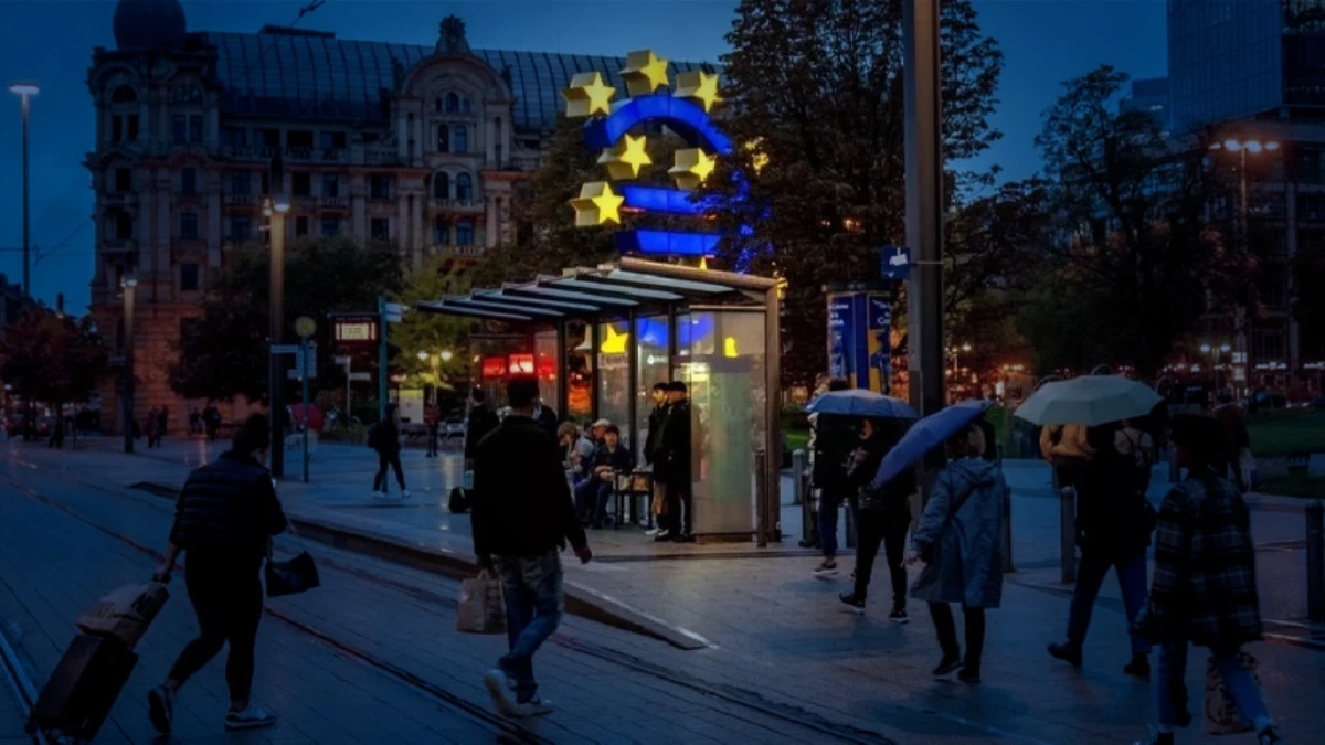 AB&rsquo;de sosyal kriz b&uuml;y&uuml;yor: Her 5 kişiden biri yoksulluk riskiyle karşı karşıya