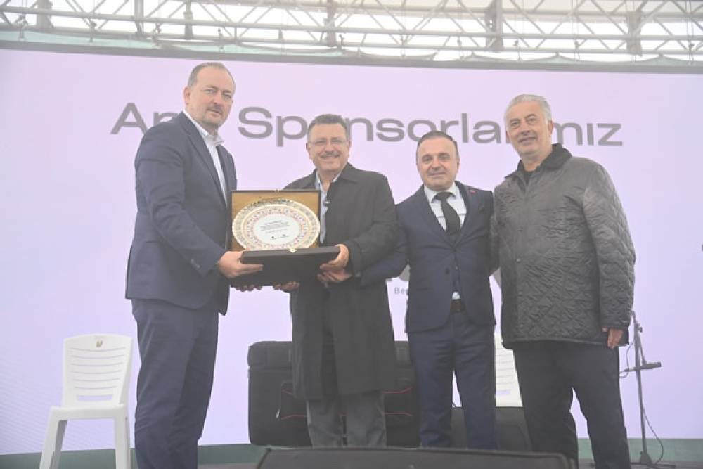 Hayrat&rsquo;ta 4. &Ccedil;akıroğlu Yayla Şenliği d&uuml;zenlendi