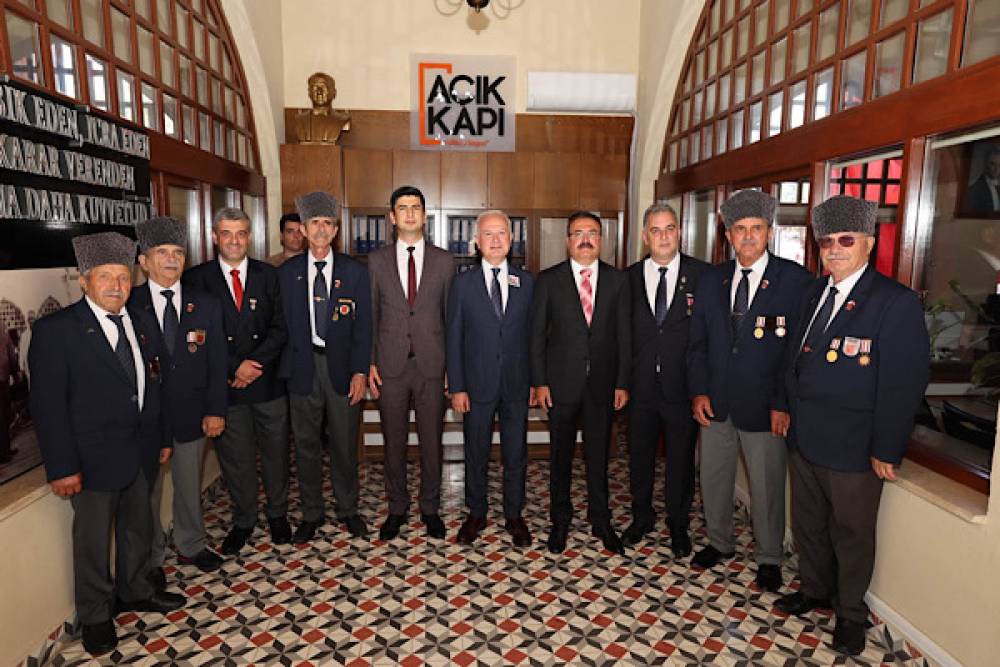 Karam&uuml;rsel&rsquo;de 30 Ağustos Zafer Bayramı kutlandı