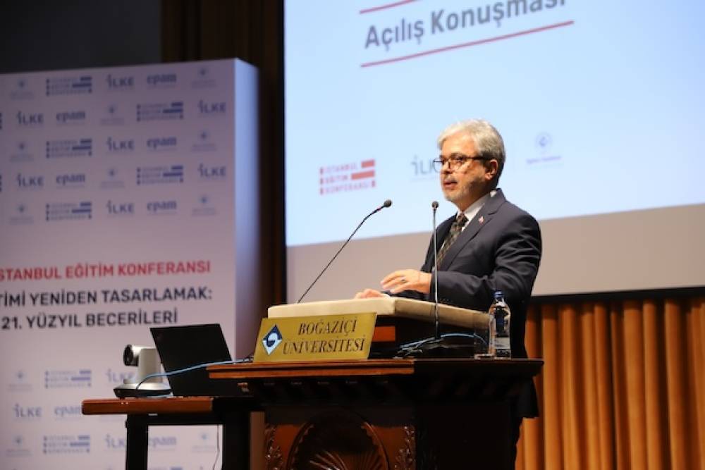 İstanbul Eğitim Konferansı’nda Türkiye’de eğitimin geleceği tartışıldı