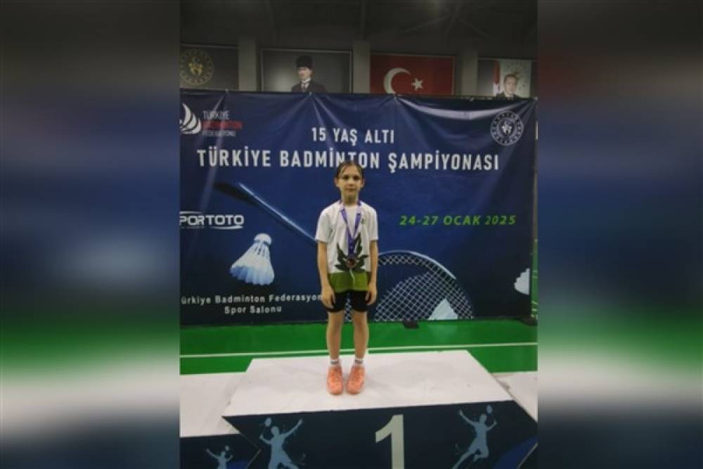 Osmangazili badmintoncu Orhan, Türkiye 3’üncüsü oldu