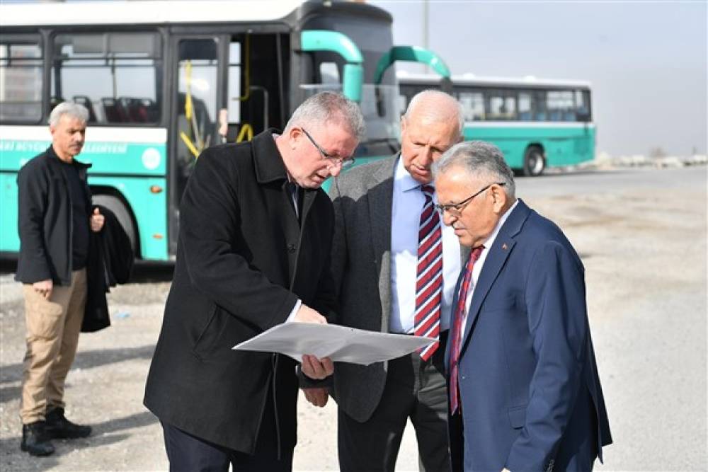 Büyükkılıç, Anayurt ve Yoğunburç'ta otobüs parklanma alanı projesini inceledi